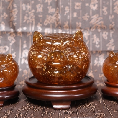 金色三隻小豬琥珀